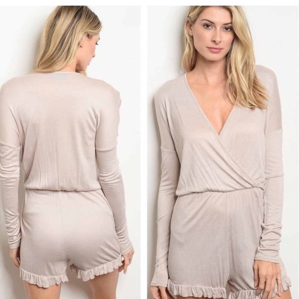 ☕️Beige Ruffle Romper 🤩 Sale